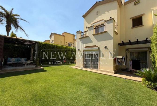 98832351 - Property Image 2