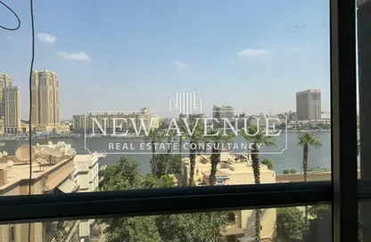 Apartment - 4 Bedrooms - 3 Bathrooms for sale in El Gezirah St. - Zamalek - Cairo