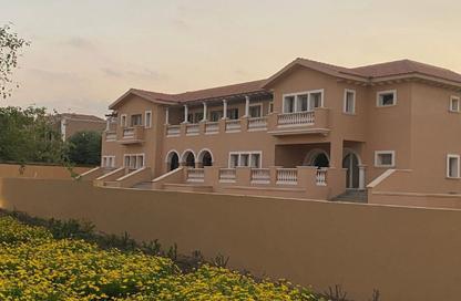 Villa - 5 - 5 for sale in Cluster 1 - Hyde Park - New Cairo City - Cairo