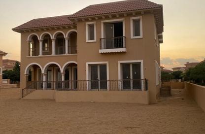 Villa - 5 - 5 for sale in Cluster 1 - Hyde Park - New Cairo City - Cairo