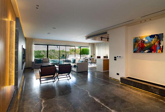 61207918 - Property Main Image