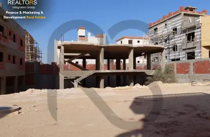 فيلا - 4 غرف نوم - 3 حمامات للبيع في محور 26 يوليو - مدينة 6 أكتوبر - الجيزة