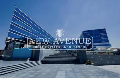 مساحات مكتبية - 2 غرف نوم - 1 حمام للايجار في وان جولدن سكوير مول - التجمع الخامس - مدينة القاهرة الجديدة - القاهرة