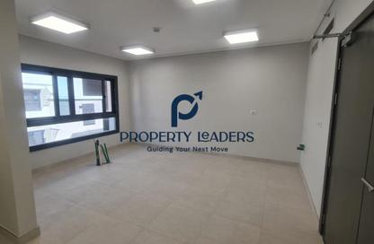 Office Space - Studio - 3 Bathrooms for rent in New Giza - Cairo Alexandria Desert Road - 6 October City - Giza