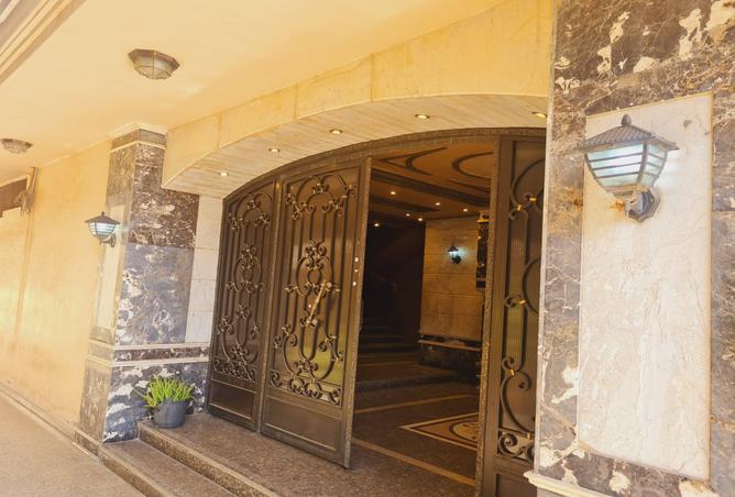 8638810 - Property Image 2