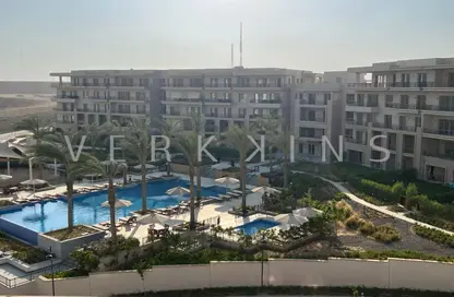 Apartment - 3 Bedrooms - 3 Bathrooms for sale in The Fourteen Golf Residences - Uptown Cairo - Mokattam - Cairo