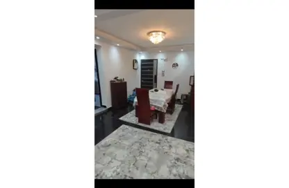 شقة - 4 غرف نوم - 2 حمامات للبيع في شارع محمد فريد ابو حديد - الحديقة الدولية - الحي السابع - مدينة نصر - القاهرة