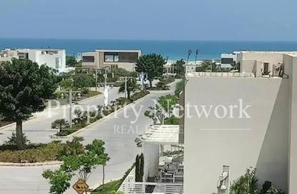 شاليه - 3 غرف نوم - 4 حمامات للبيع في هاسييندا وايت - سيدي عبد الرحمن - الساحل الشمالي