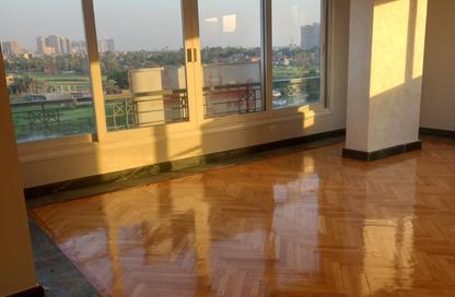 Apartment - 4 - 3 for sale in Al Bahr Al Aazam  St. - Giza District - Ganoub El Giza - Giza