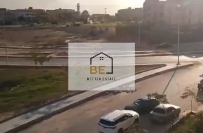 شقة - 3 غرف نوم - 2 حمامات للبيع في المجاورة الثالثة - الحي الثالث شرق - مدينة الشروق - القاهرة