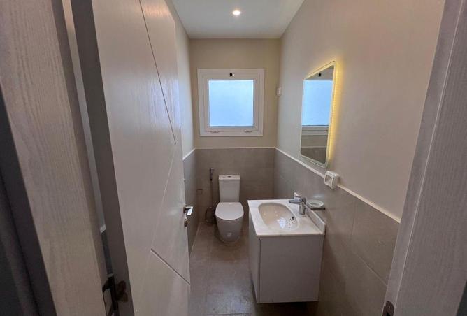 70798802 - صورة العقار 3