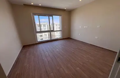 Apartment - 3 Bedrooms - 3 Bathrooms for rent in Hyde Park Central - The 6th Settlement - New Cairo City - Cairo