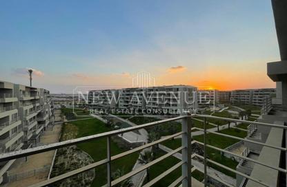 Apartment - 2 Bedrooms - 3 Bathrooms for sale in Capital Gardens   Palm Hills - Mostakbal City Compounds - Mostakbal City - Future City - Cairo
