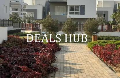 Townhouse - 5 Bedrooms - 4 Bathrooms for sale in Garden Residence - Hyde Park - New Cairo City - Cairo