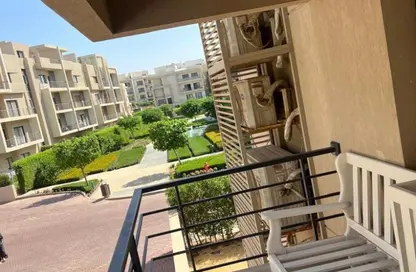 Apartment - 3 Bedrooms - 2 Bathrooms for sale in Villa Square - Fifth Square - The 5th Settlement - New Cairo City - Cairo