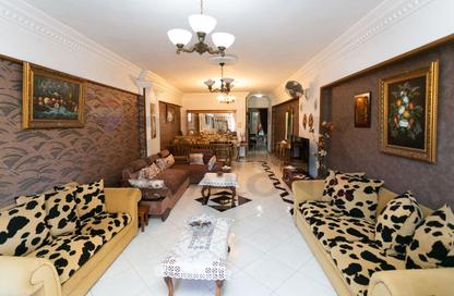 Apartment - 3 Bedrooms - 1 Bathroom for sale in Miami - Hay Awal El Montazah - Alexandria