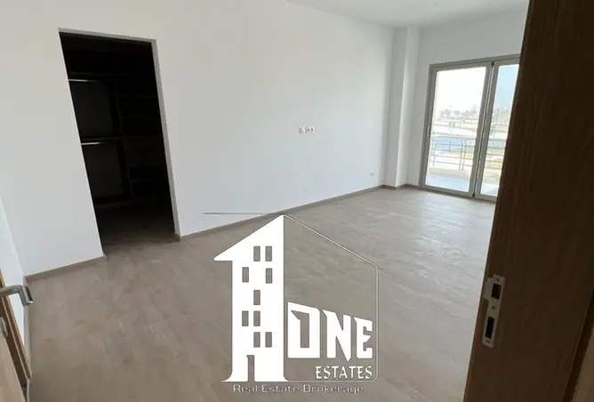 110746302 - Property Image 2