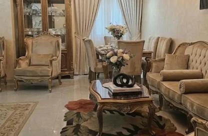 Apartment - 3 Bedrooms - 2 Bathrooms for sale in Street17 - District 3 - The 5th Settlement - New Cairo City - Cairo