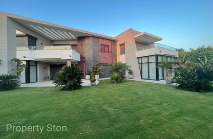 Villa - 6 Bedrooms - 7 Bathrooms for sale in Lake View - 5th Settlement Compounds - The 5th Settlement - New Cairo City - Cairo