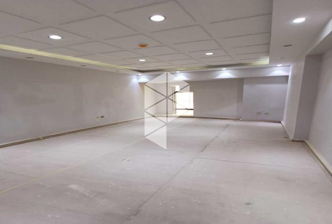 76518393 - Property Main Image