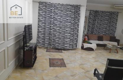 Apartment - 3 Bedrooms - 2 Bathrooms for sale in Area E - Ganoob El Acadimia - New Cairo City - Cairo