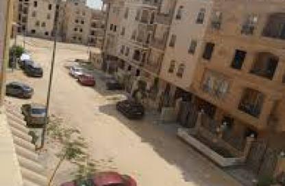 Apartment - 3 Bedrooms - 2 Bathrooms for sale in Mohamed Naguib Axis - Abou El Houl - New Cairo City - Cairo Apartment - 3 Bedrooms - 2 Bathrooms for sale in Mohamed Naguib Axis - Abou El Houl - New Cairo City - Cairo