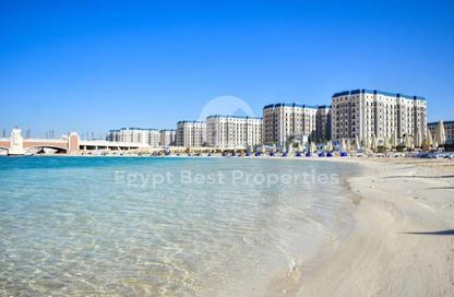 Chalet - 3 Bedrooms - 3 Bathrooms for sale in Latin District - New Alamein City - Al Alamein - North Coast