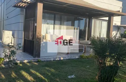 فيلا - 3 غرف نوم - 4 حمامات للبيع في كمبوند البروج - كمبوندات الشروق - مدينة الشروق - القاهرة