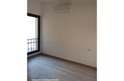 Apartment - 3 Bedrooms - 2 Bathrooms for rent in Moon Residences - Fifth Square - The 5th Settlement - New Cairo City - Cairo