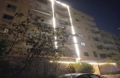 Apartment - 3 Bedrooms - 2 Bathrooms for sale in Gate 4 old - Horus - Hadayek El Ahram - Giza