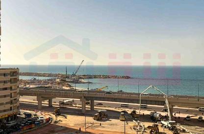 شقة - 3 غرف نوم - 2 حمامات للبيع في شارع محمد نجيب - سيدي بشر - حي اول المنتزة - الاسكندرية