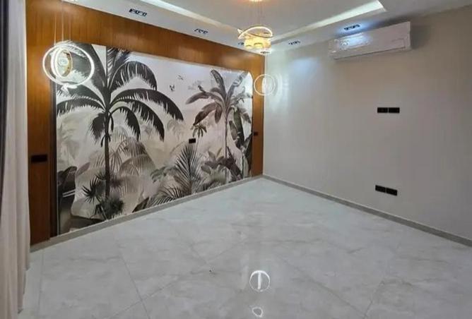 83398794 - Property Image 2