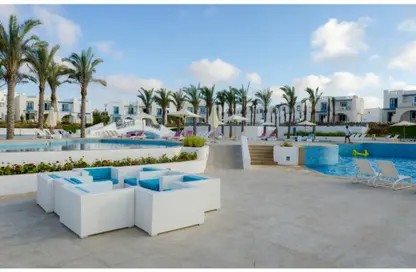 Chalet - 3 Bedrooms - 3 Bathrooms for sale in Mountain View - Ras Al Hekma - North Coast