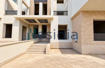 Townhouse - 4 - 3 for sale in New Giza - Cairo Alexandria Desert Road - 6 October City - Giza