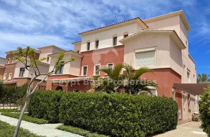 Twin House - 5 Bedrooms - 5 Bathrooms for sale in Mivida - 5th Settlement Compounds - The 5th Settlement - New Cairo City - Cairo