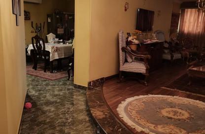 Apartment - 3 Bedrooms - 2 Bathrooms for sale in Gesr Al Suez St. - Roxy - Heliopolis - Masr El Gedida - Cairo