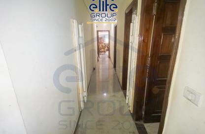 شقة - 2 غرف نوم - 1 حمام للبيع في محرم بك - حي وسط - الاسكندرية