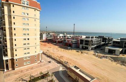 شقة - 3 غرف نوم - 3 حمامات للايجار في صوارى - كمبوندات الاسكندرية - الاسكندرية شقة - 3 غرف نوم - 3 حمامات للايجار في صوارى - كمبوندات الاسكندرية - الاسكندرية