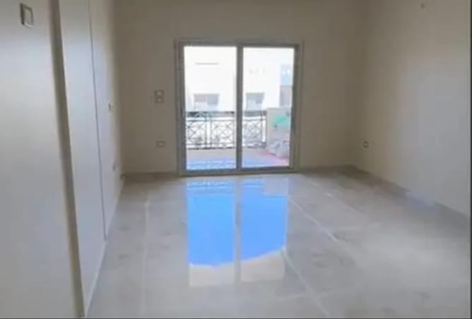 8501909 - Property Image 2