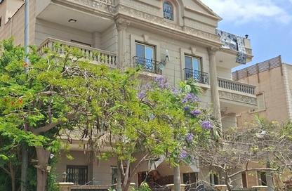 Apartment - 3 Bedrooms - 3 Bathrooms for sale in Al Narges 3 - Al Narges - New Cairo City - Cairo