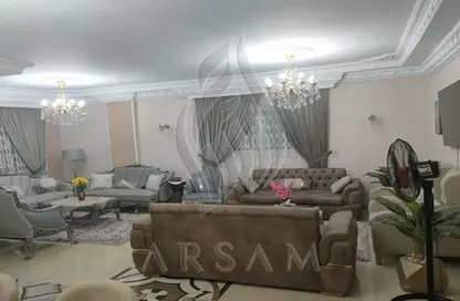 Apartment - 4 Bedrooms - 3 Bathrooms for sale in El Yasmeen 1 - El Yasmeen - New Cairo City - Cairo Apartment - 4 Bedrooms - 3 Bathrooms for sale in El Yasmeen 1 - El Yasmeen - New Cairo City - Cairo