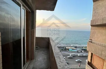 Apartment - 3 Bedrooms - 1 Bathroom for rent in Al Geish Road - Camp Chezar - Hay Wasat - Alexandria