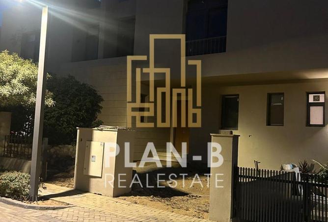 74047013 - صورة العقار 2
