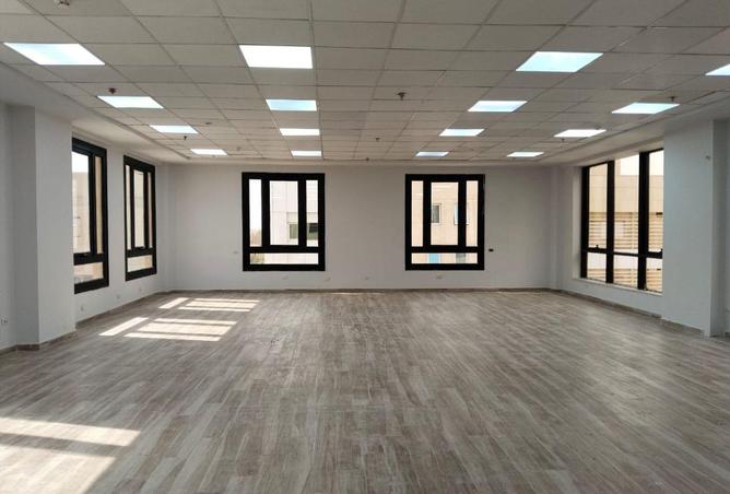 58743560 - Property Main Image