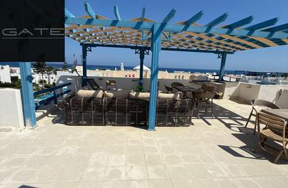 Penthouse - 3 Bedrooms - 2 Bathrooms for sale in Mountain View - Ras Al Hekma - North Coast
