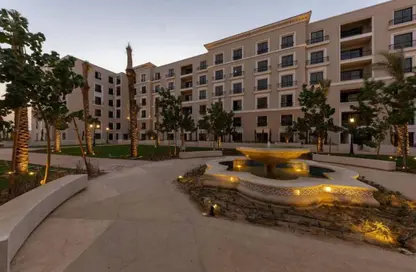 Apartment - 3 Bedrooms - 3 Bathrooms for sale in Village West - Sheikh Zayed Compounds - Sheikh Zayed City - Giza