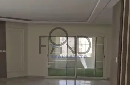 Apartment - 3 Bedrooms - 3 Bathrooms for rent in Mountain View Hyde Park - 5th Settlement Compounds - The 5th Settlement - New Cairo City - Cairo