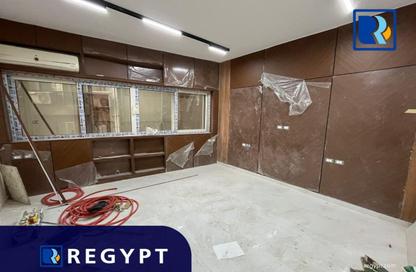 Office Space - 3 Bedrooms - 3 Bathrooms for rent in Al Gabalaya St. - Zamalek - Cairo