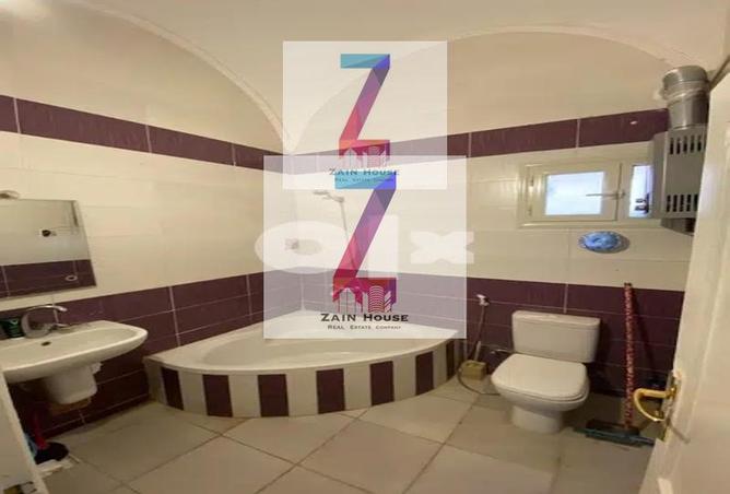 98274292 - Property Image 2