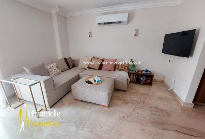 98837850 - Property Image 2